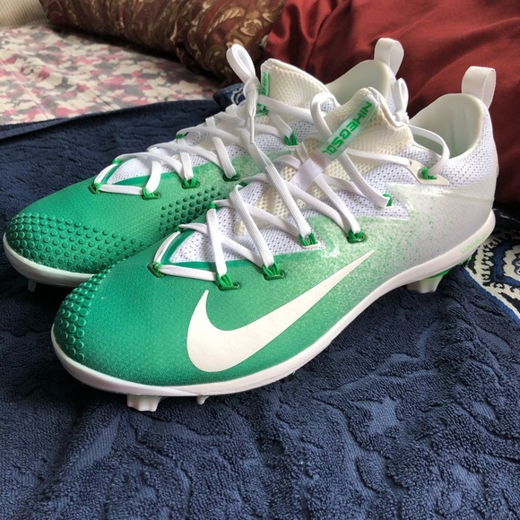 Nike | Shoes | Mens Green White 